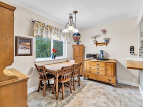 132 Country Place 132, Shelton CT 06484