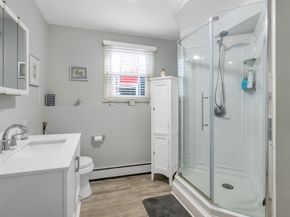 7 Lycett Court, Norwalk CT 06850