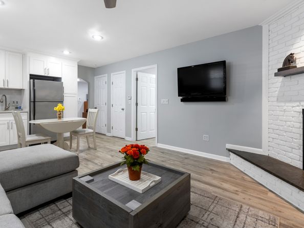 7 Lycett Court, Norwalk CT 06850