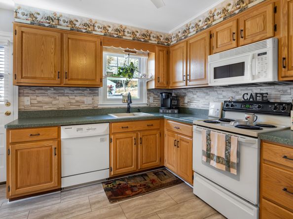 7 Lycett Court, Norwalk CT 06850