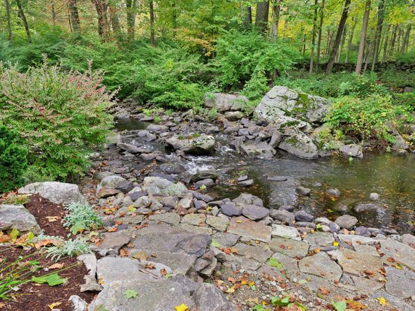 256 Mill Road, New Canaan CT 06840