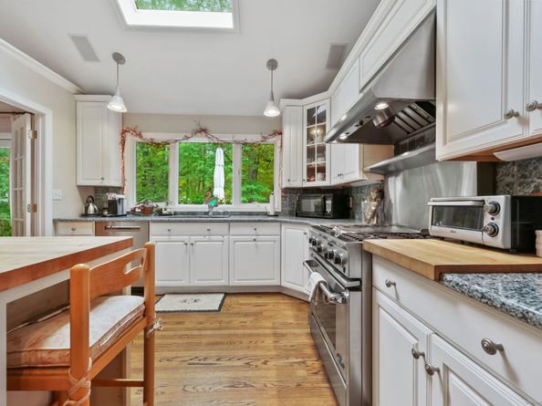 256 Mill Road, New Canaan CT 06840