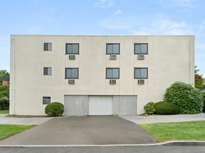 737 Cove Road D2, Stamford CT 06902