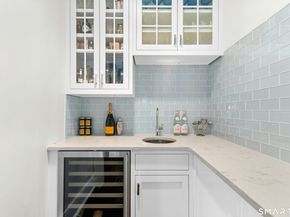 42 Hillcrest Road, New Canaan CT 06840