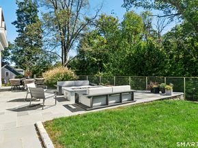 42 Hillcrest Road, New Canaan CT 06840