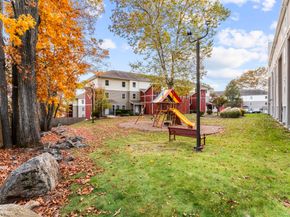 23 Scuppo Road APT 34, Danbury CT 06811