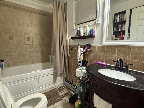 147 Helen Street, Bridgeport CT 06608