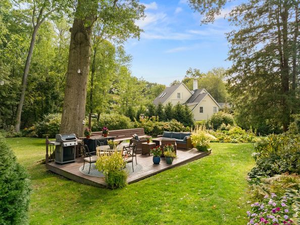143 Overbrook Drive, Stamford CT 06906