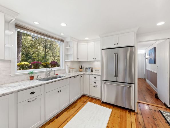 143 Overbrook Drive, Stamford CT 06906