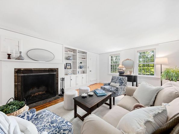 143 Overbrook Drive, Stamford CT 06906