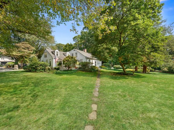 143 Overbrook Drive, Stamford CT 06906