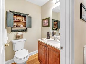26 Bunker Hill Circle 26, Shelton CT 06484