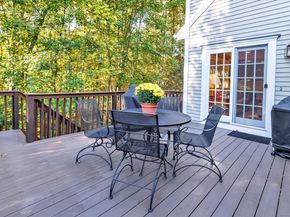 26 Bunker Hill Circle 26, Shelton CT 06484