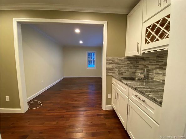 201 W Norwalk Road, Norwalk CT 06850