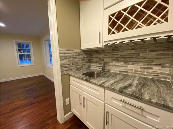 201 W Norwalk Road, Norwalk CT 06850