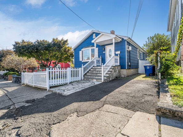 119 Madison Terrace, Bridgeport CT 06606