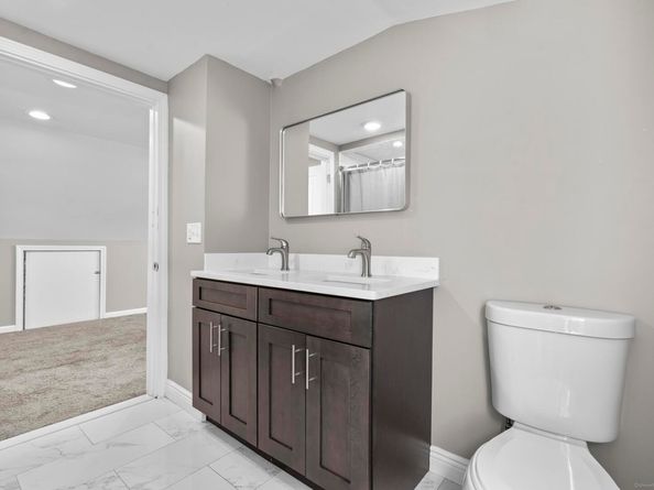 29 Old Town Drive, Stratford CT 06614