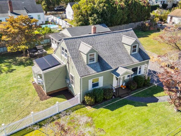 29 Old Town Drive, Stratford CT 06614