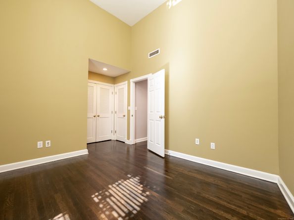 134 Washington Street APT 206, Norwalk CT 06854