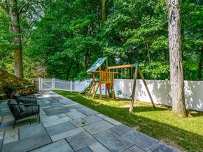 19 Georgian Lane, Darien CT 06820