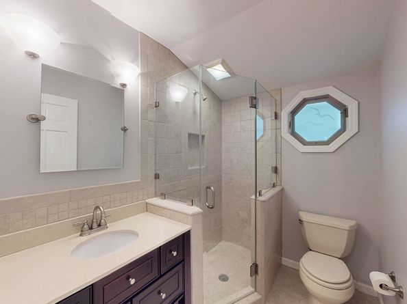 44 Obtuse Road N, Brookfield CT 06804
