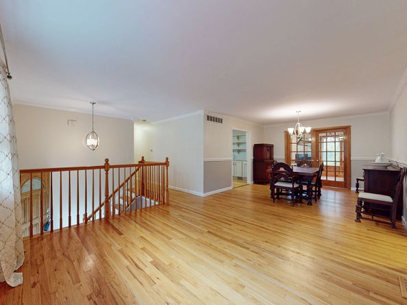 44 Obtuse Road N, Brookfield CT 06804