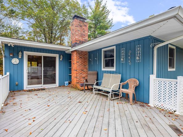 44 Obtuse Road N, Brookfield CT 06804