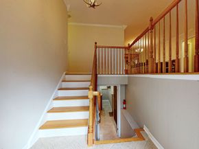 44 Obtuse Road N, Brookfield CT 06804
