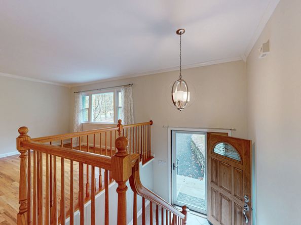 44 Obtuse Road N, Brookfield CT 06804