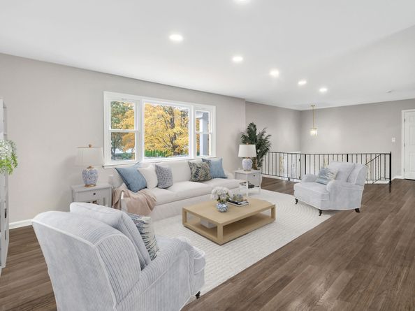 152 Richards Drive, Monroe CT 06468