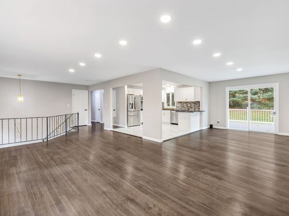 152 Richards Drive, Monroe CT 06468