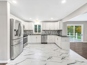152 Richards Drive, Monroe CT 06468