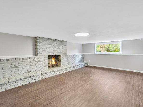 152 Richards Drive, Monroe CT 06468