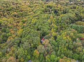 54 mountain rd Road, Wilton CT 06897