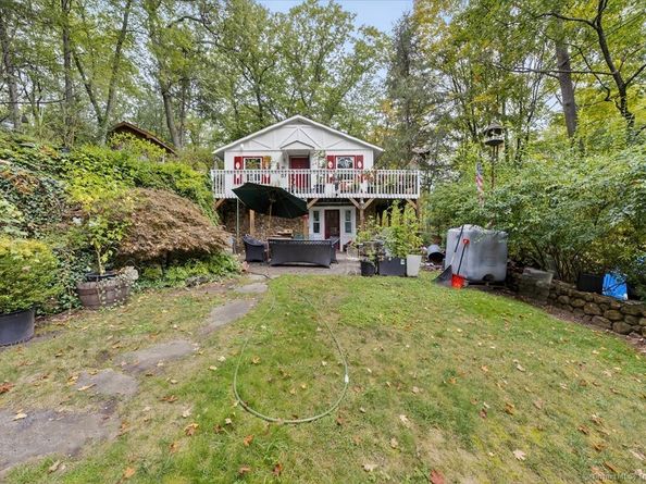 54 mountain rd Road, Wilton CT 06897