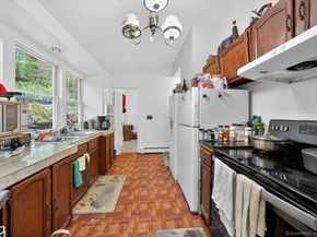 54 mountain rd Road, Wilton CT 06897