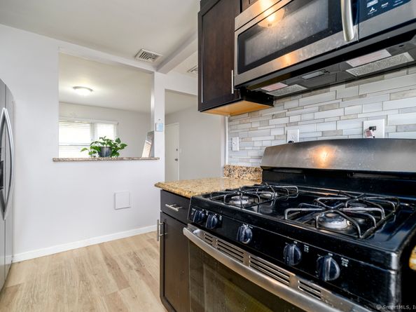 1046 E Main Street APT 4, Stamford CT 06902