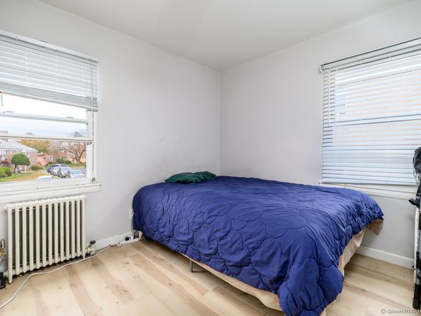 1046 E Main Street APT 4, Stamford CT 06902