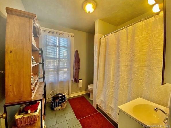 40 Orchard Street, Stamford CT 06902