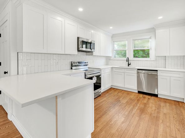 88 Brewster Street, Stratford CT 06614