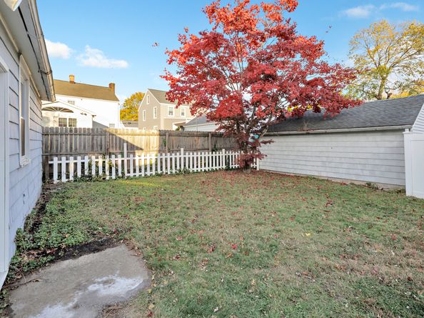 88 Brewster Street, Stratford CT 06614