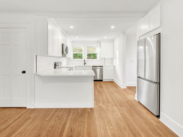 88 Brewster Street, Stratford CT 06614