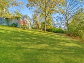 184 Putting Green Road, Trumbull CT 06611