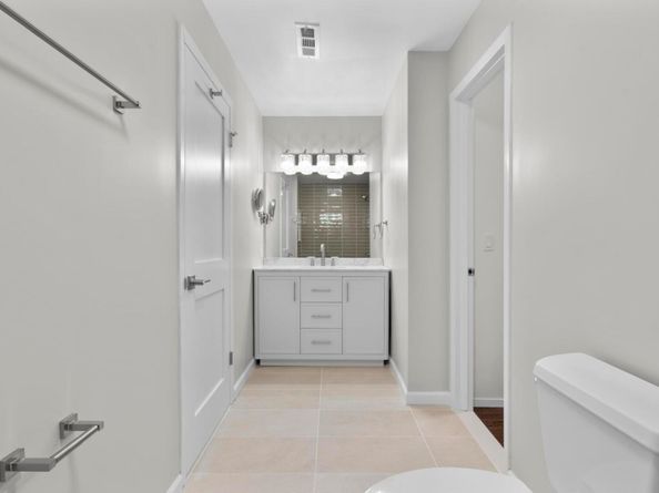 25 2nd Street APT B4, Stamford CT 06905