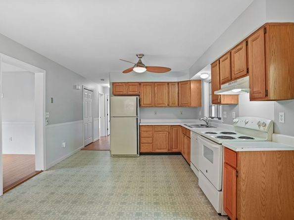 96 Franklin Street APT B, Danbury CT 06810