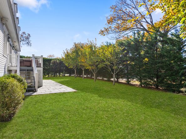 75 Saddle Rock Road, Stamford CT 06902