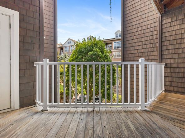 850 E Main Street APT 322, Stamford CT 06902