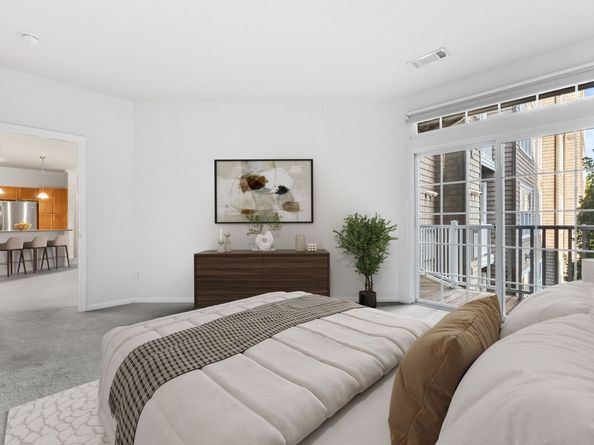 850 E Main Street APT 322, Stamford CT 06902