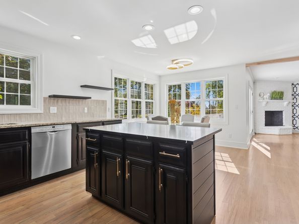 61 Edgewater Commons Lane, Westport CT 06880