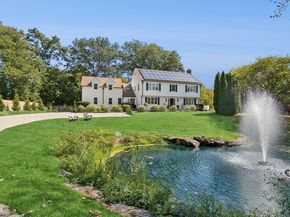 61 Edgewater Commons Lane, Westport CT 06880